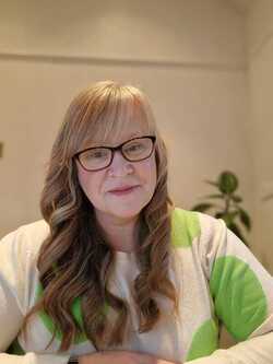 Portrait of Andrea Meek